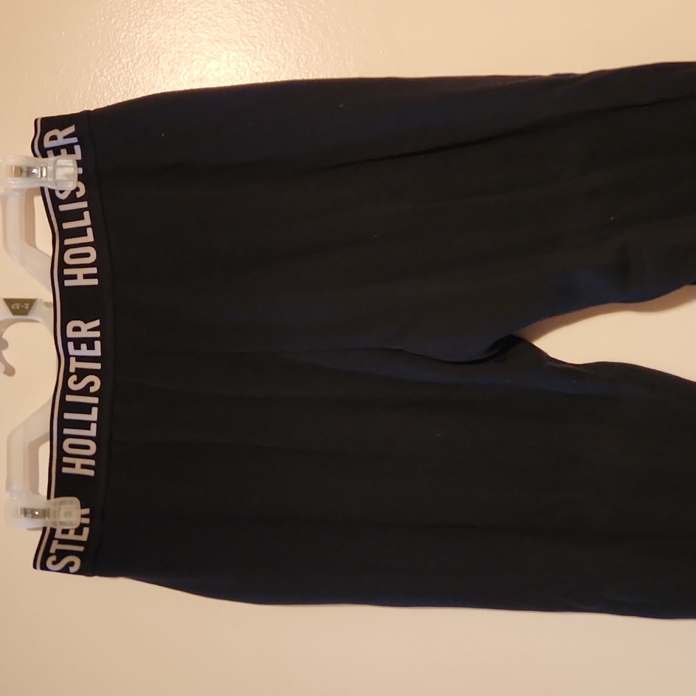 Hollister sweats large - Picture 5 of 5